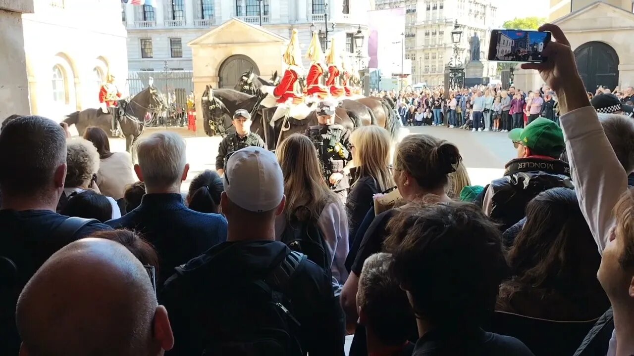 The reds head count #horseguardsparade