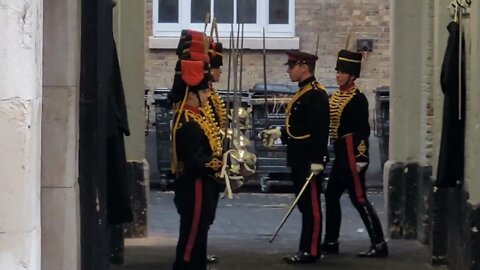 changing of the Guards 4 o'clock done inside because of the rain #horseguardsparade