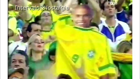 Neguinho da Beija Flor na final da copa de 1998