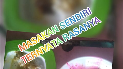 Makan nasi yang tidak banyak lauknya