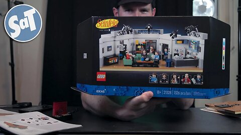 Sunday STUFFandTHINGS | 08/08/2021 | SEINFELD LEGO SET AND AN OWL ATTACK?!
