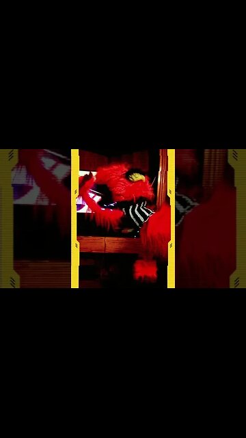 Noodlez Flexes & Faints: A Hilarious Muscle Showdown on The Atomic Friends Show! #shorts