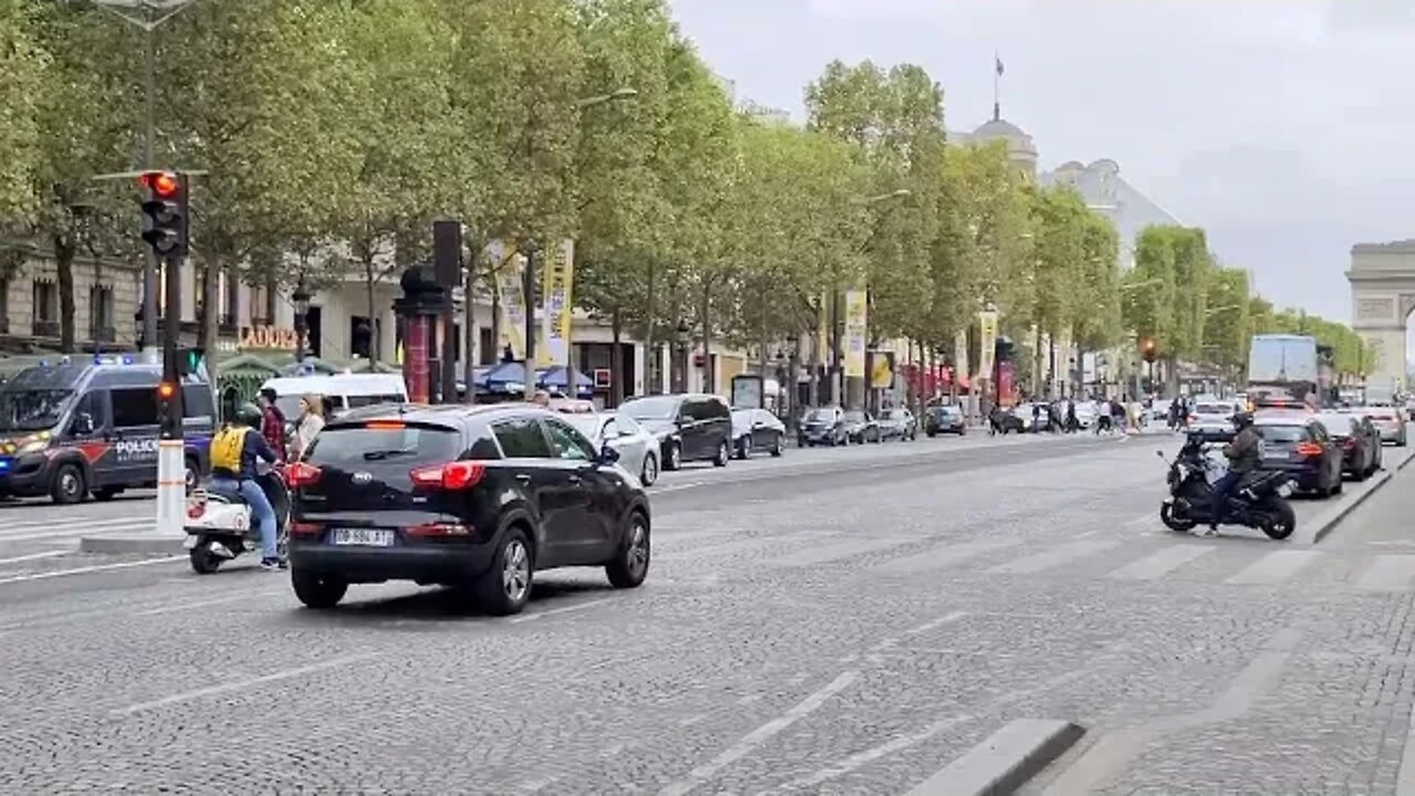 Ô CHAMPS ELYSÉES - Samedi 10 sept. 22