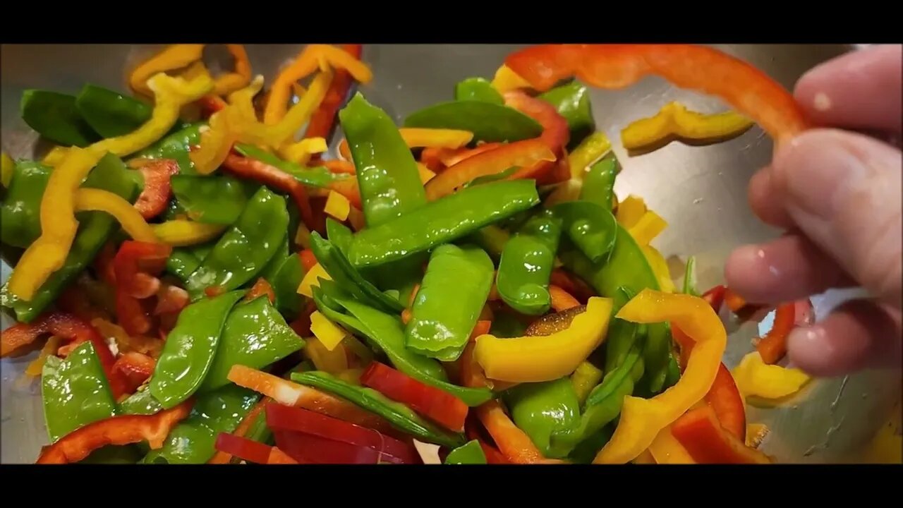 Elderberries and Stir-fry Melange! 8-24-22