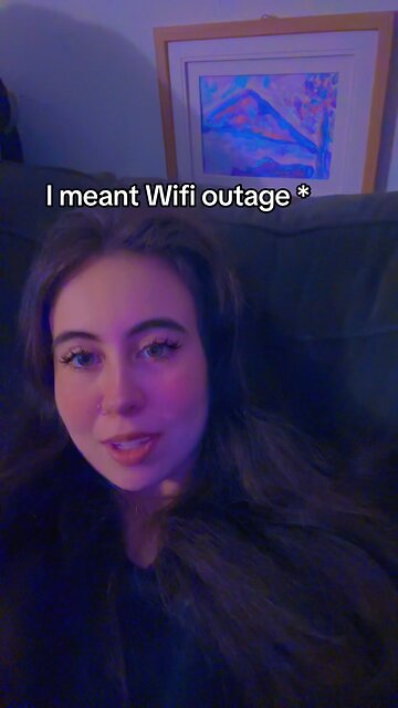 *it’s up now but the service was still having issues so it was difficult to use cards to pay*