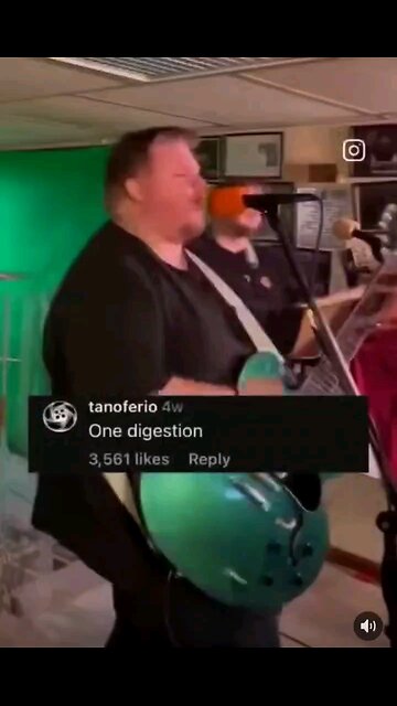 Turn Off And Read The Comments 😆😆