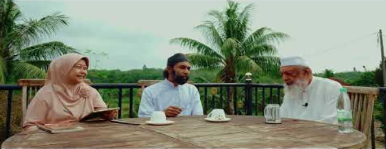 Sheikh Imran Hosein - Q&A with my Assistants Hasbullah and Yanti Sumara. Pt 1