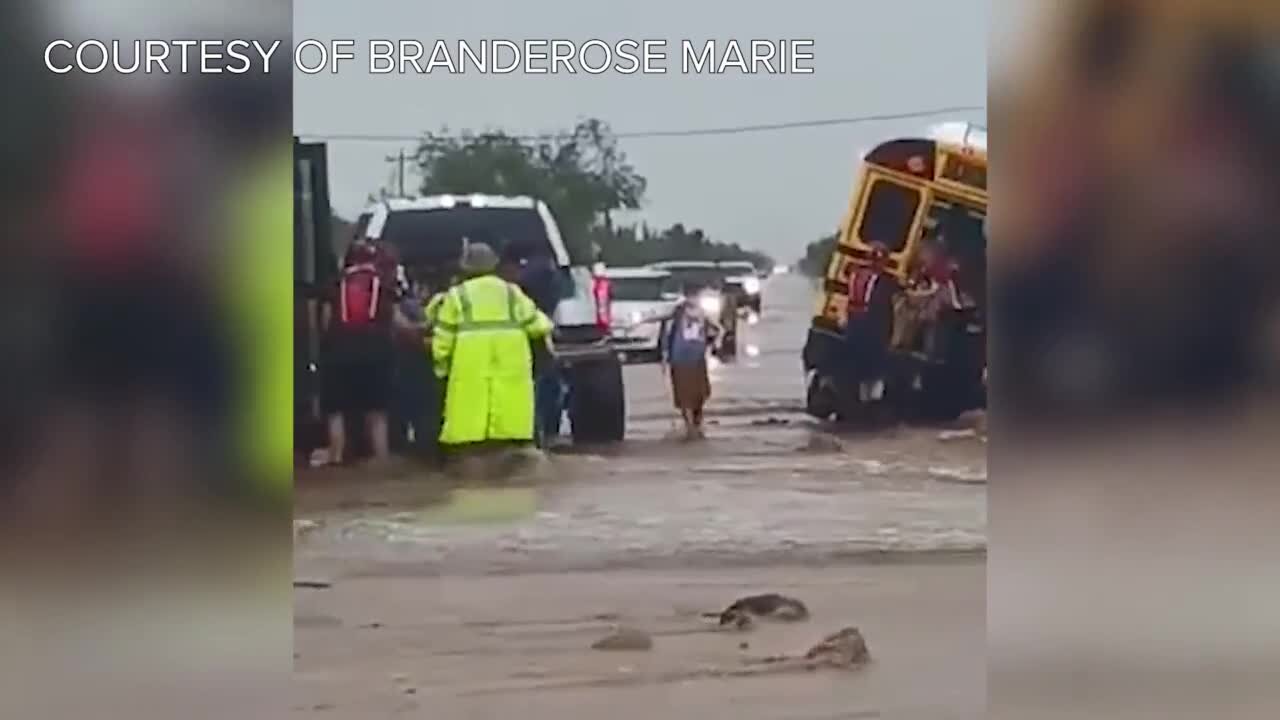 Bus gets stuck in Tucson