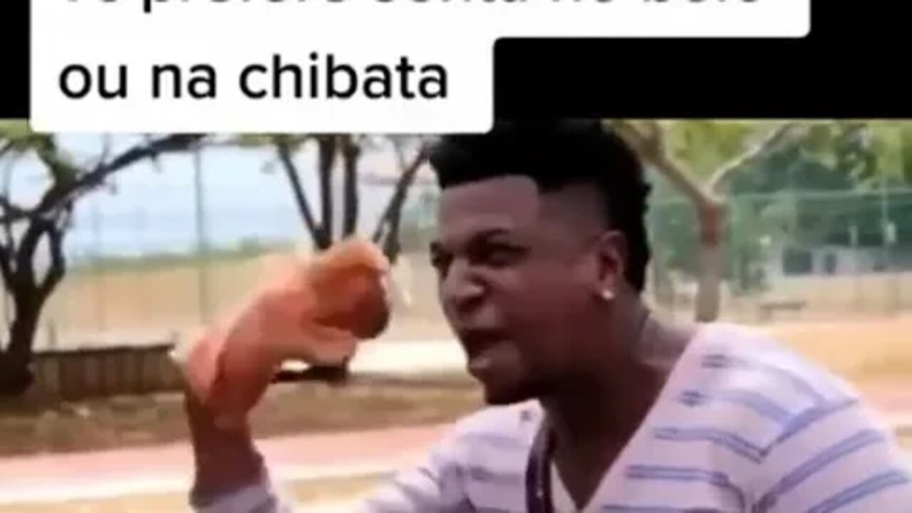 TESTE O SEU AMIGO , VOCE PREFERE SENTAR NO BOLO OU NA CHIBATA VEJA A RESPOSTA ( MEME ) #shorts #rir