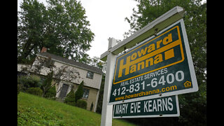 Gas prices down, mortgage rates up