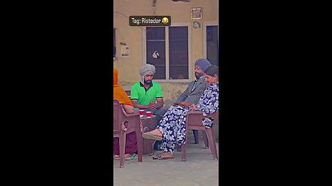Ashi ta kande rehne aa🤣 plz follow krdo yrr