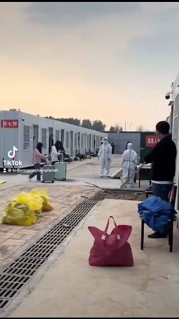 Tens of thousands of Chinese people are being sent off to Covid camps because of their red QR code
