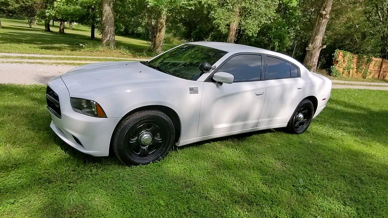 2011 Dodge Charger Pursuit 5.7L Hemi 56k miles walk around and check ride