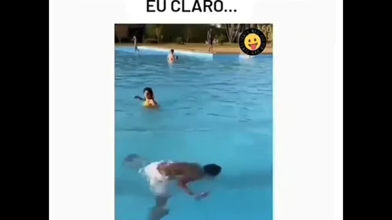 PESSOA: VOCE SABE MERGULHAR ? EU: CLARO QUE SEI ( MEME ) ( VIRAL ) #shorts