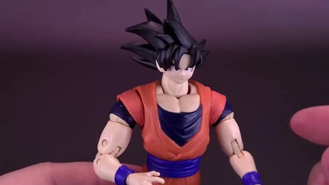 Bandai Dragon Ball Super Dragon Stars Series Goku Figure @The Review Spot