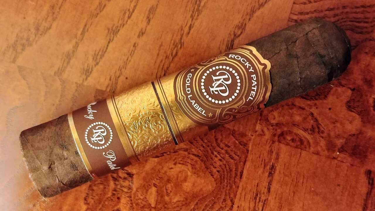 Rocky Patel Gold Label Half Corona