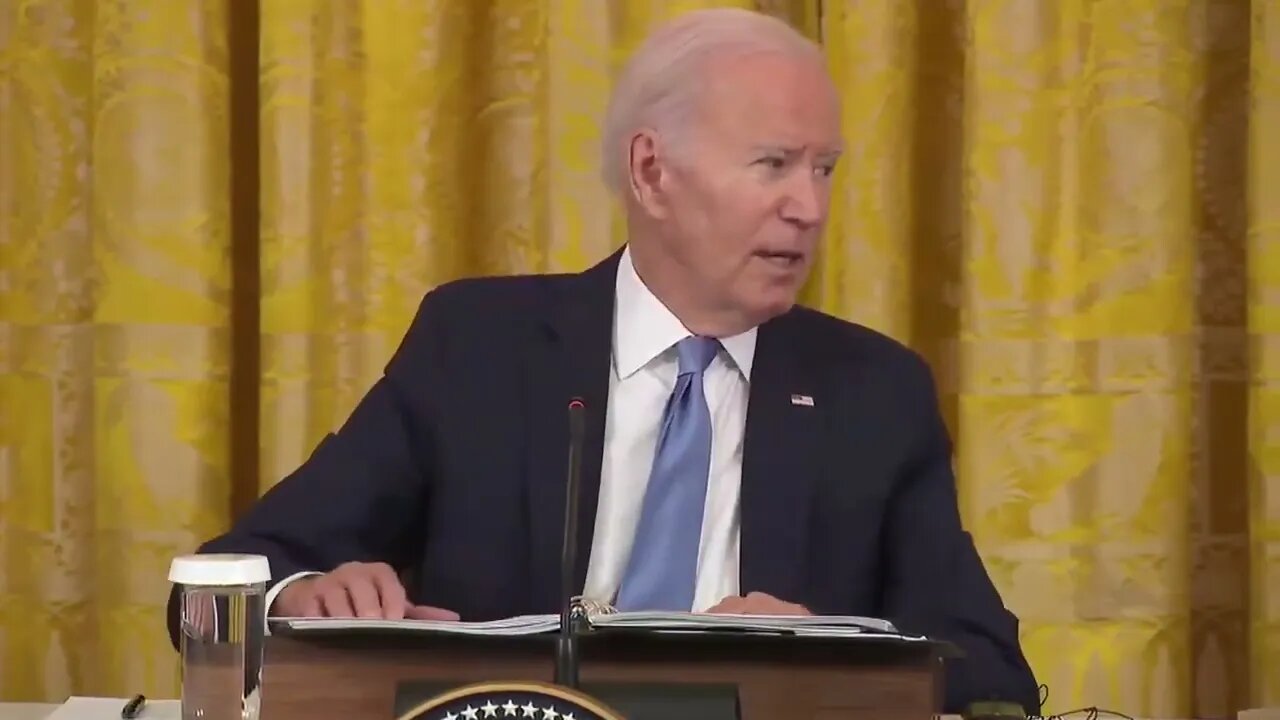 Biden Gets Confused During Meeting With Cook Islands Prime Minister, Doesn't Know Who To Call On