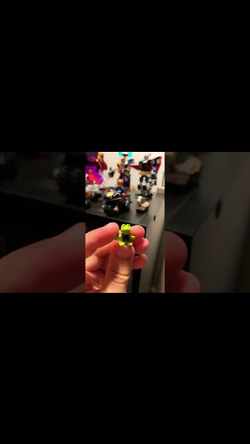 Lego Frog Thor Throg minifigure