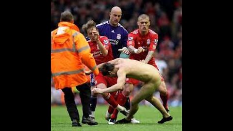 Funny moments in football stadiums