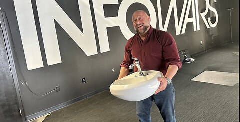 LET THAT SINK IN: Alex Jones Returns To Legendary Infowars Central Texas Command Center