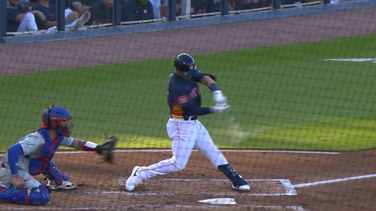 Alex Bregman records a three-hit game