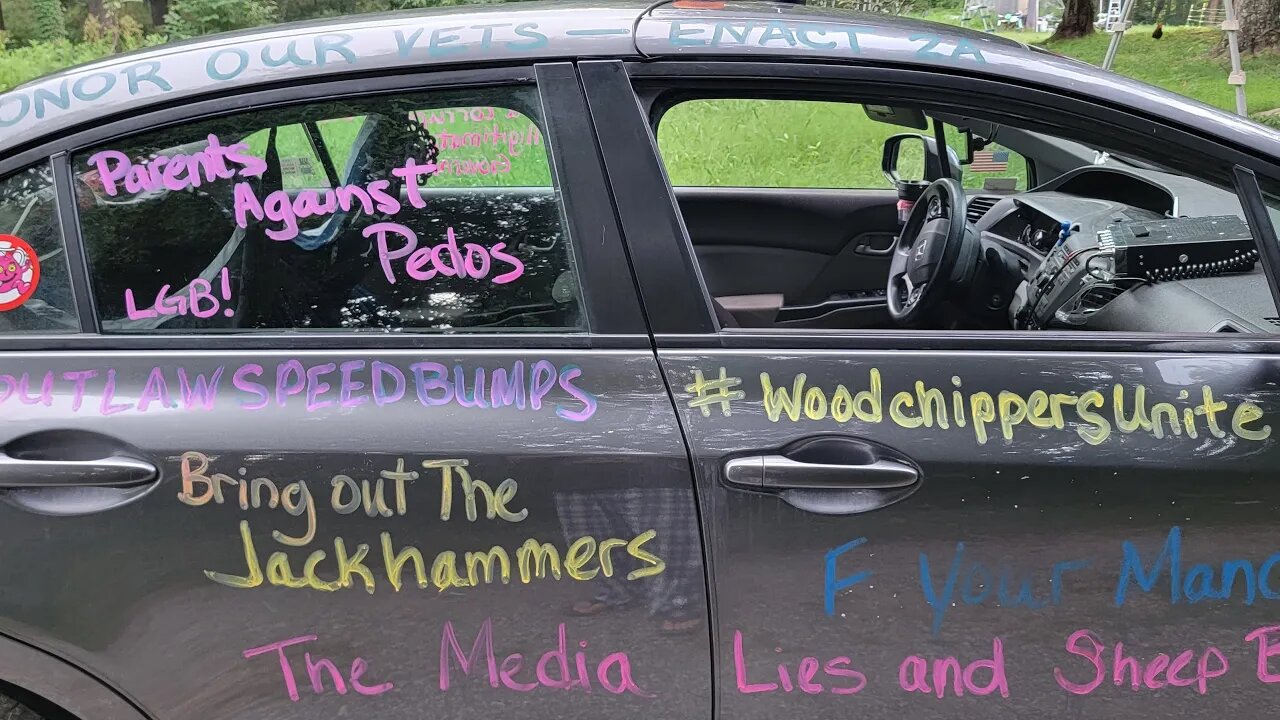 Squirrel Team Convoy #mowthelawn