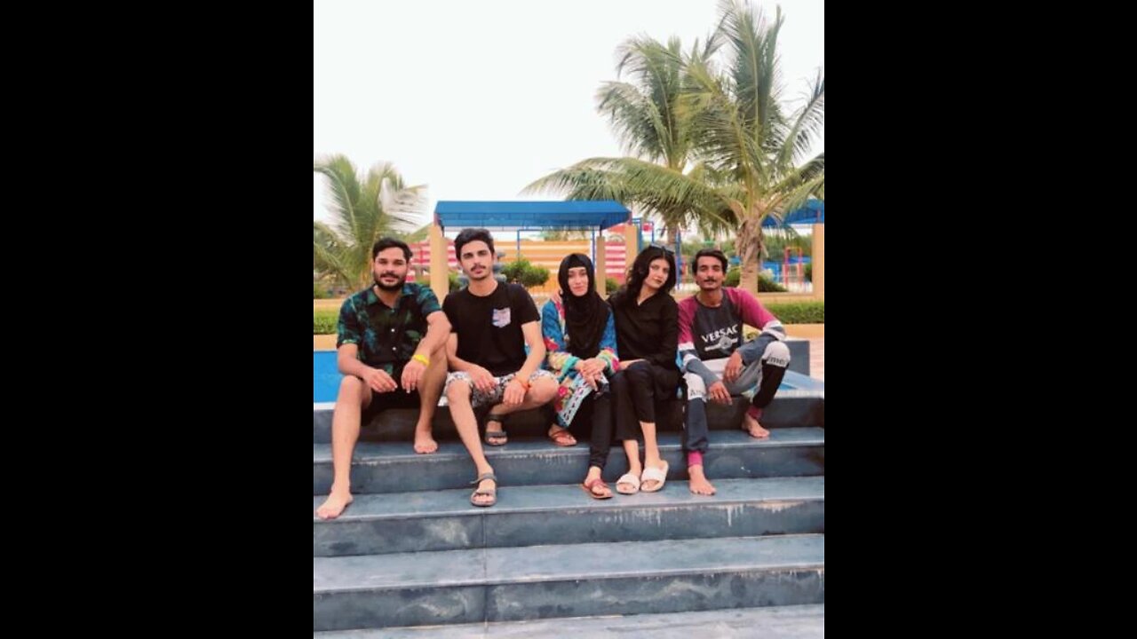 Water Park Tour With Buddies | Fiesta Water Park|