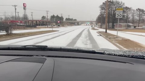 Winter weather impacting Tulsa metro roads