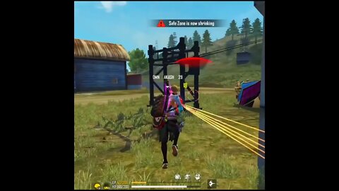 BR RANK🔥SOLO VS SQUAD🤔 IMPOSSIBLE CLUTCH😱 #shorts #gaming #freefire #garenafreefire