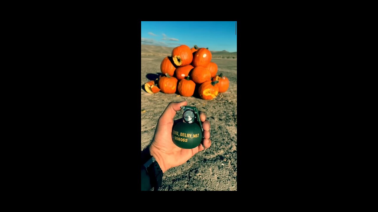 Grenade vs Pumpkin