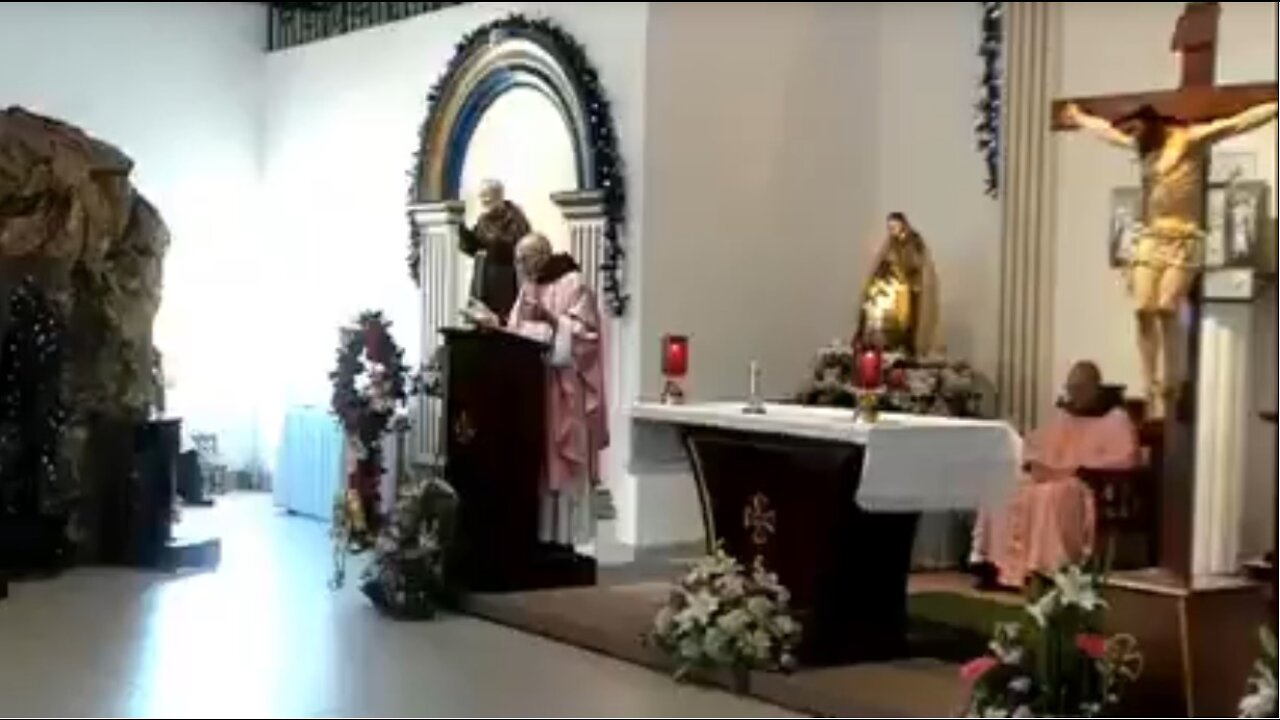 Sacerdote exorcista sobre las vacunas