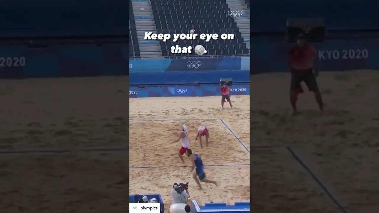 keep your eye on the ball👀👀👀👀🏐🏐🏐🏐