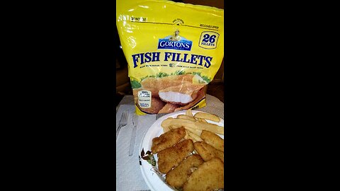 Eating Gorton's Fish Filets, Dbn, MI, 12/11/24