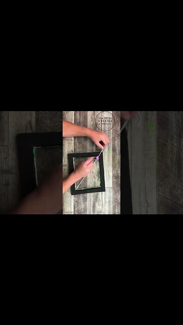 Hallo-week - Episode 4 - Shorts - Halloween Wreath - Easy Wreath DIY #halloween