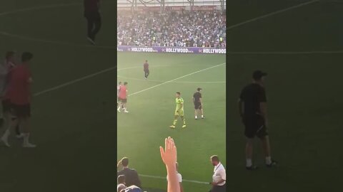 Cristiano Ronaldo going off the pitch fuming after loss to Brentford