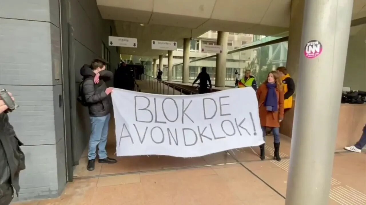 Huig Plug LIVE #16. Huig blikt vooruit naar het avondklokvonnis met Jeroen Pols en Jan Engel
