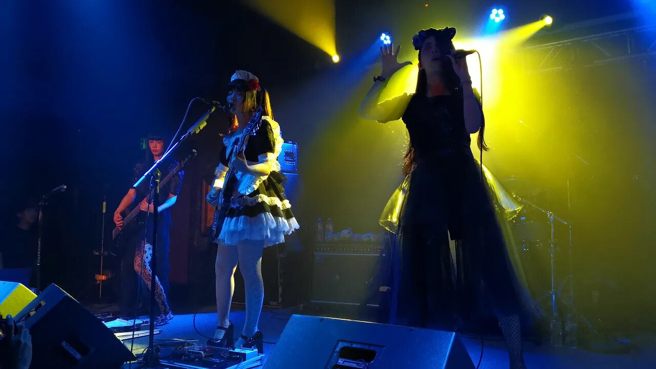 Band-Maid in Dallas song Bubble