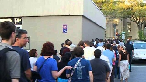 The Procession from MIT to Harvard Begins Hundreds of em