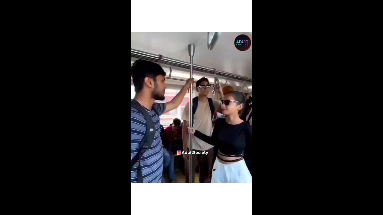 😂🥰
