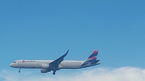 Airbus A321 PT-XPA coming from Guarulhos to Manaus