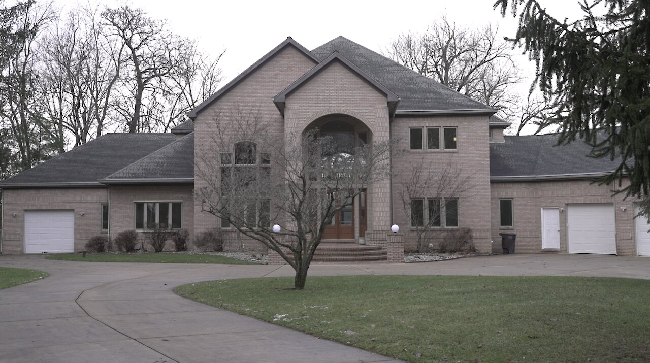 Indoor swimming pool, 9,200 square foot, lakefront $1.6 million home for sale in Jackson