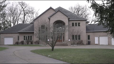 Indoor swimming pool, 9,200 square foot, lakefront $1.6 million home for sale in Jackson