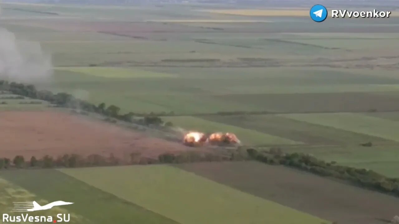 Russian "MLRS" TOS-1 Burns Out Ukranainan Positions In The Donbass