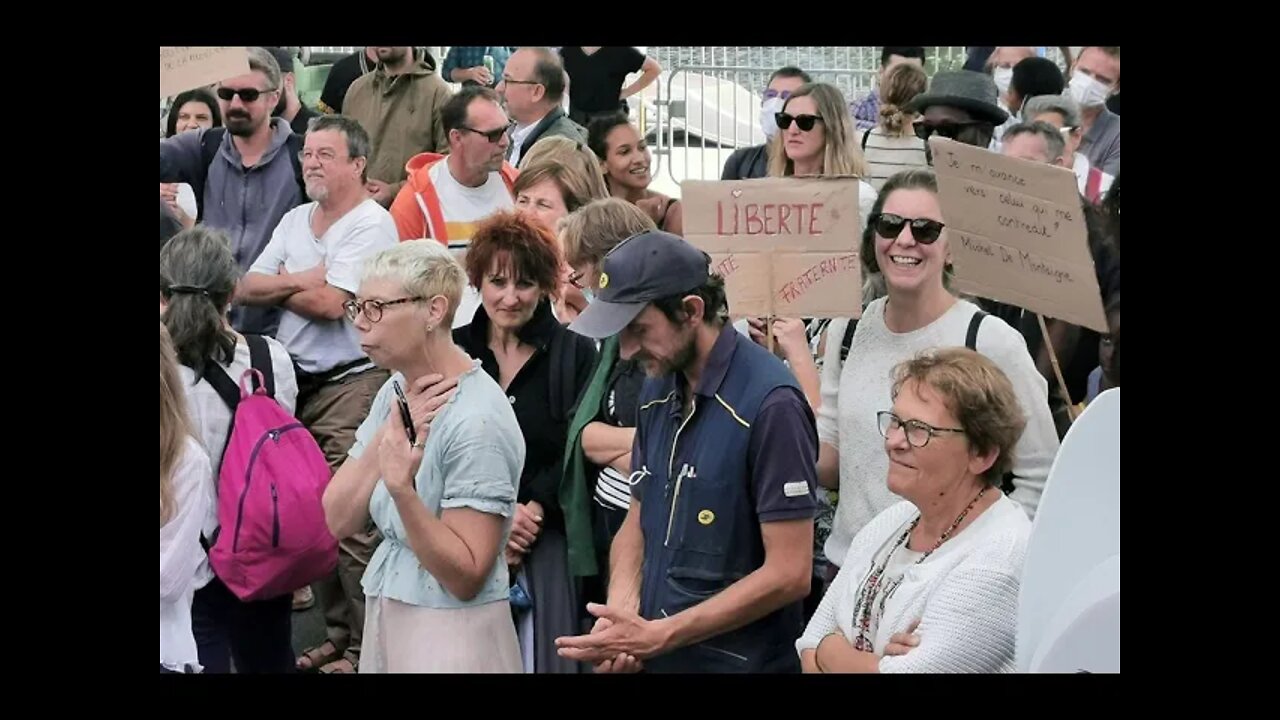 ORLÉANS 28/08/2021 - Manifestation pour la LIBERTÉ