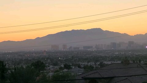 Did you see tonight's hazy Las Vegas sunset? Check this out! 12.05.2024 #follow #lasvegas #weather