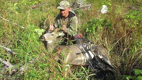 Archery Deer Season: Bow Hunt Success! Catch and Cook