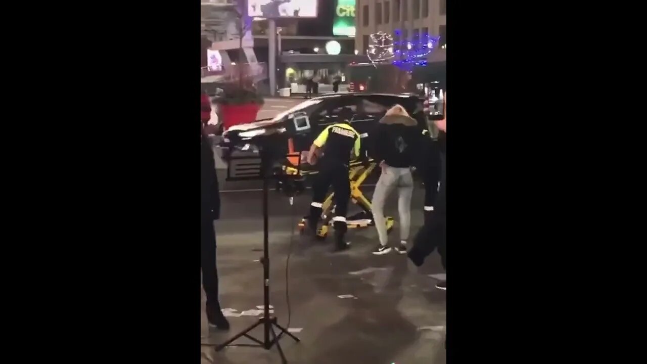 Imagine you're dyіng and this is whats playing in the background