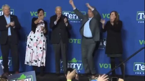 Democrats AWKWARD Dancing