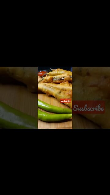 Mirchi Bhajiya #shorts #ytshorts #mirchi #food #streetfood #spicy #pakoda #recipe #delicious #tasty