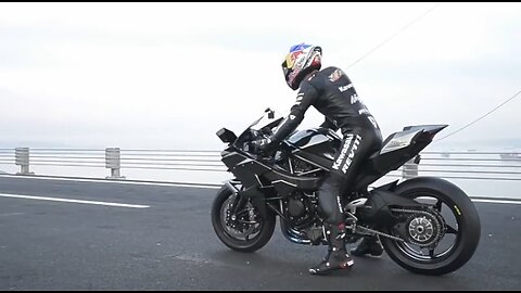 Kawasaki H2R (World Record) 400km h in 26 sec 😮